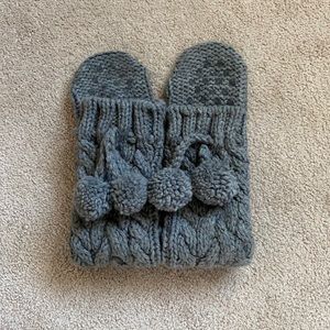 NWOT Lands End Gray Knit Slipper Socks